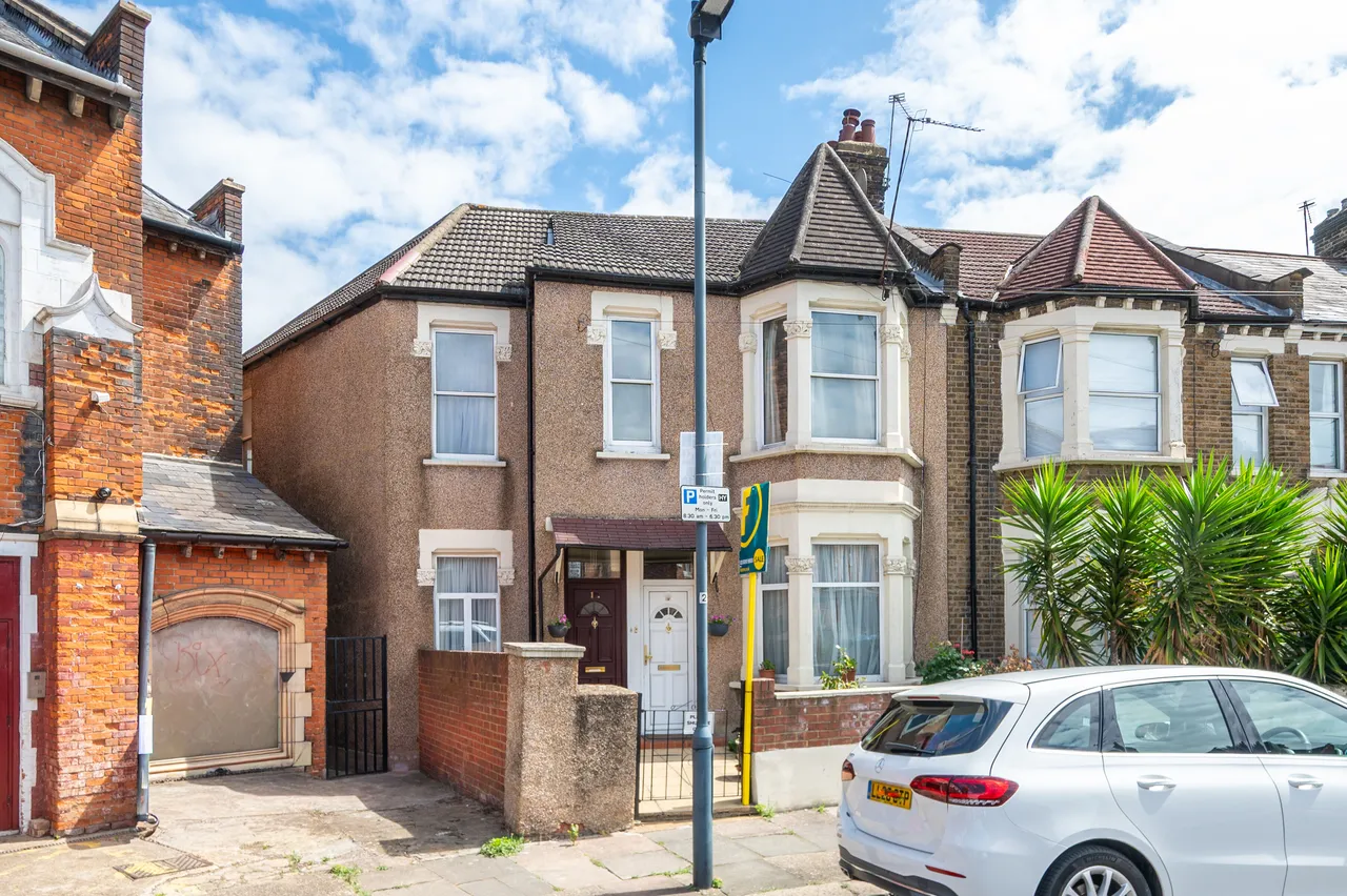 1 West Ella Road, London, photo 5