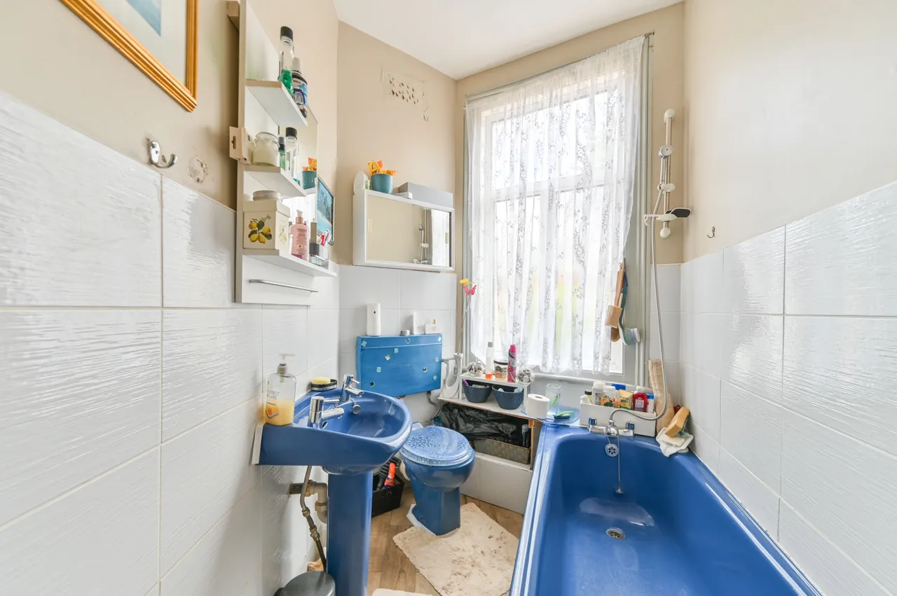 1 West Ella Road, London, photo 8
