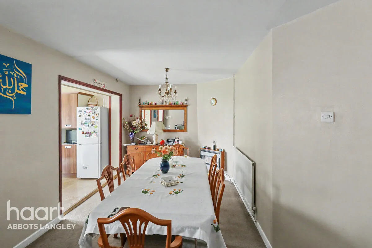 Hare Crescent, Watford, WD25, photo 4