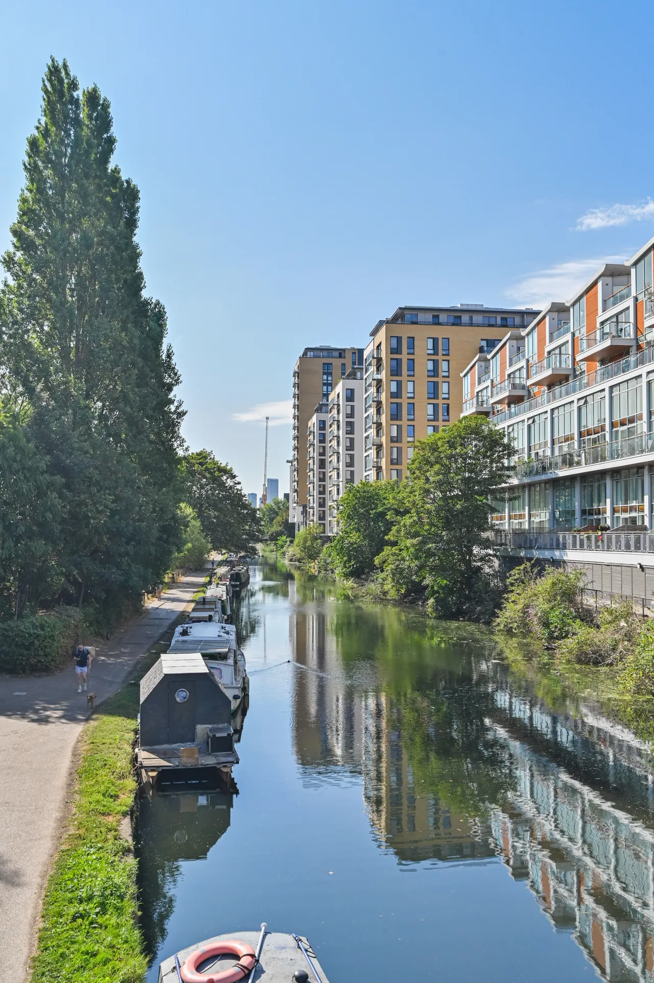 2 bed flat for sale — Apartment 1002, Graphite Point, 36 Palmers Road, London