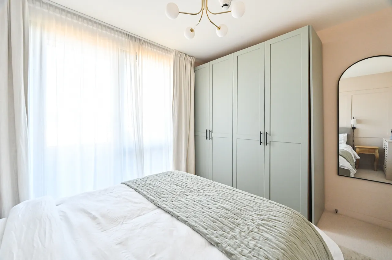 Apartment 1002, Graphite Point, 36 Palmers Road, London, photo 9
