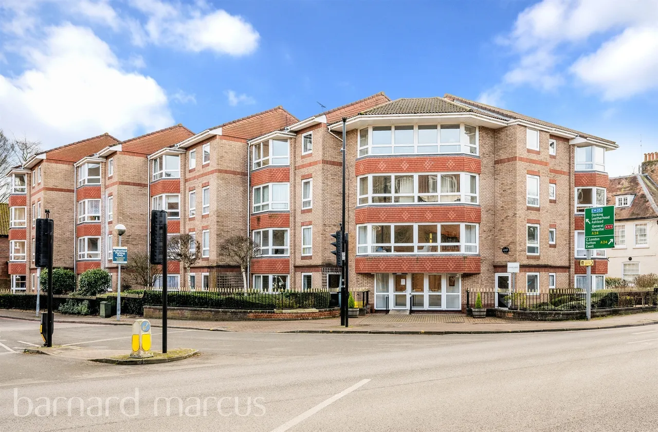 Ashley Avenue, Epsom, KT18, photo 10