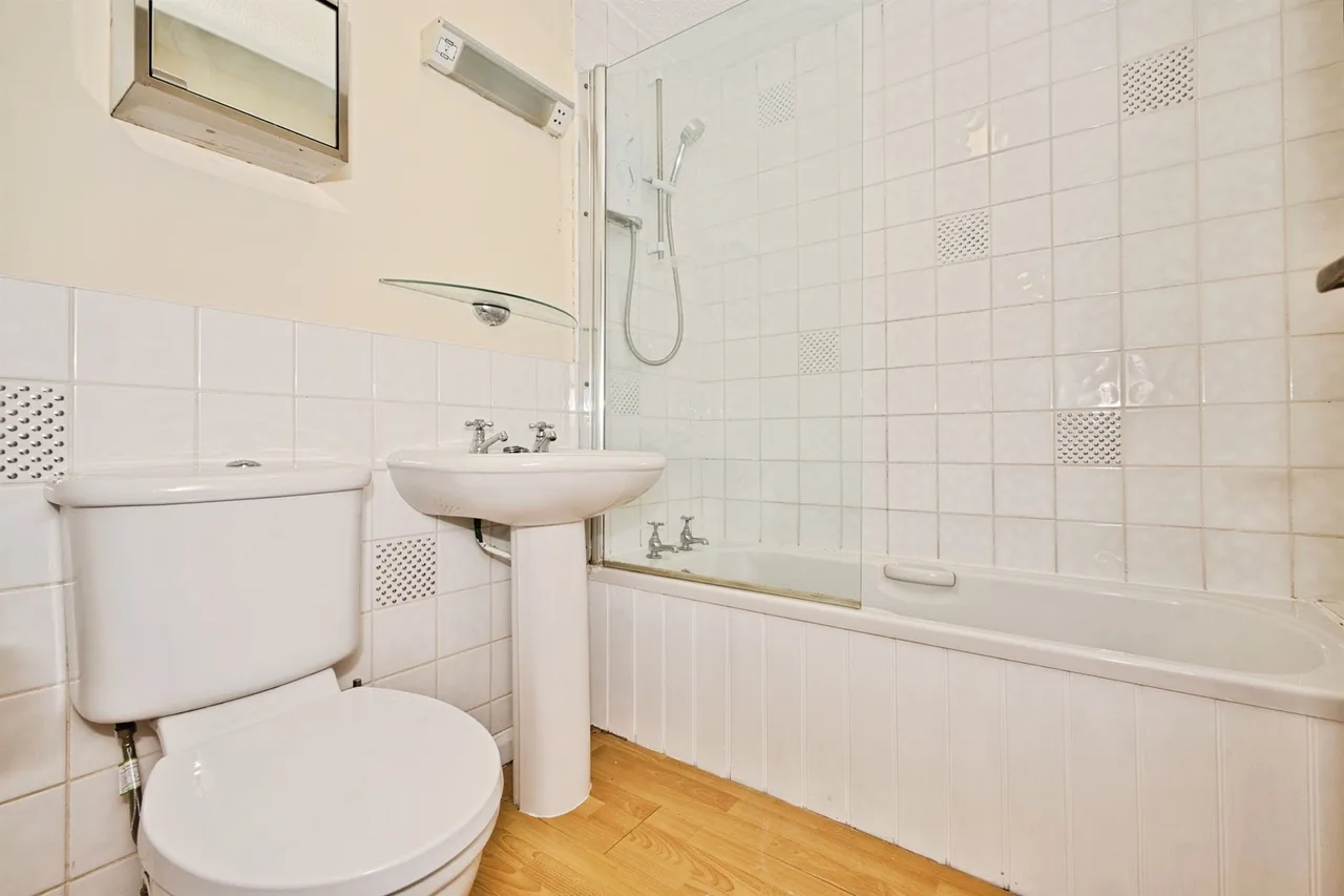 Weavers Close, Crewkerne, TA18, photo 6