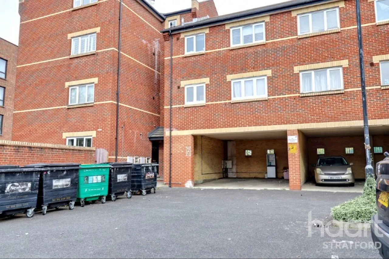 Barnby Street, E15, photo 16