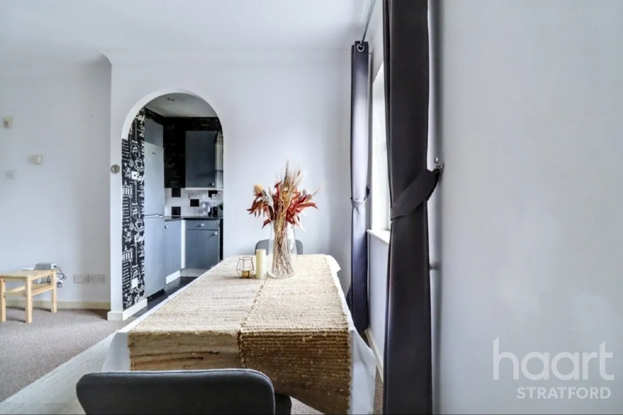 Barnby Street, E15, photo 5