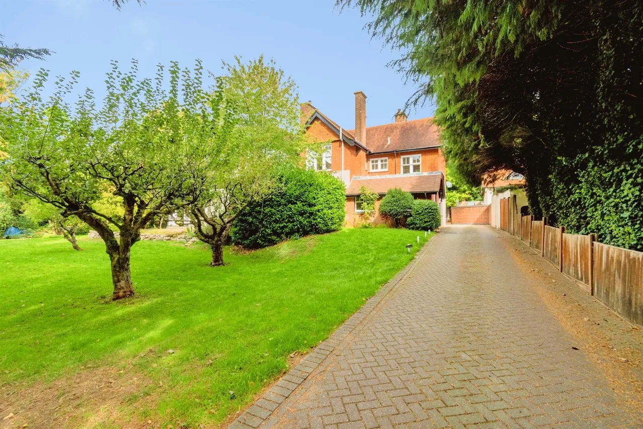 Southdown Road, Shawford, SO21, photo 6