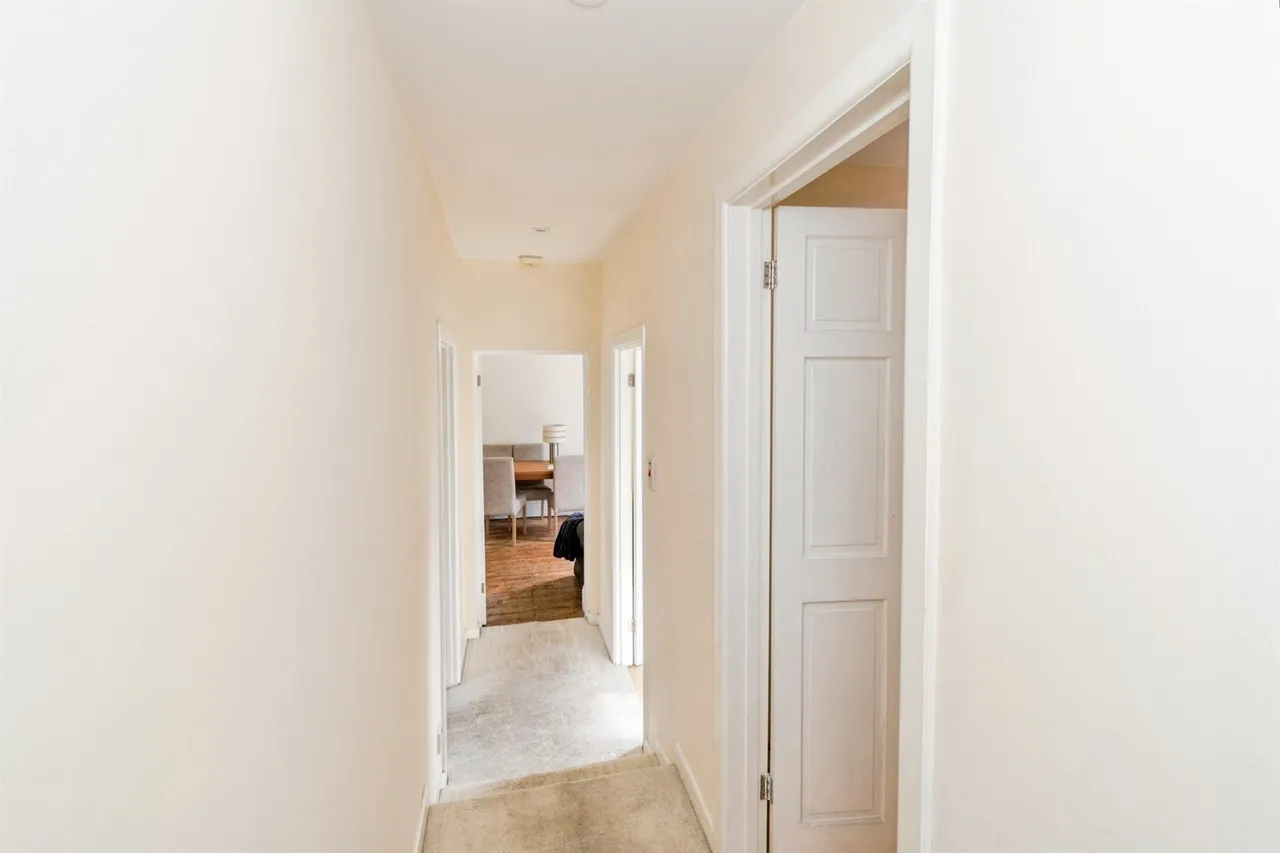 Southdown Road, Shawford, SO21, photo 9
