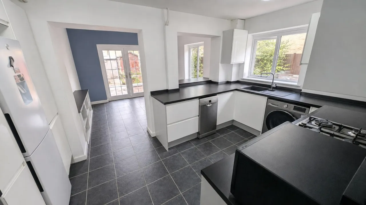 Stirling Close, Yate, BS37, photo 3
