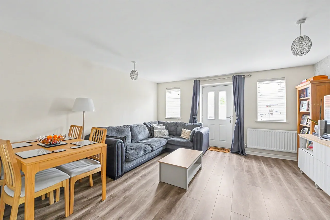 Waring Crescent, Aston Clinton, HP22, photo 4