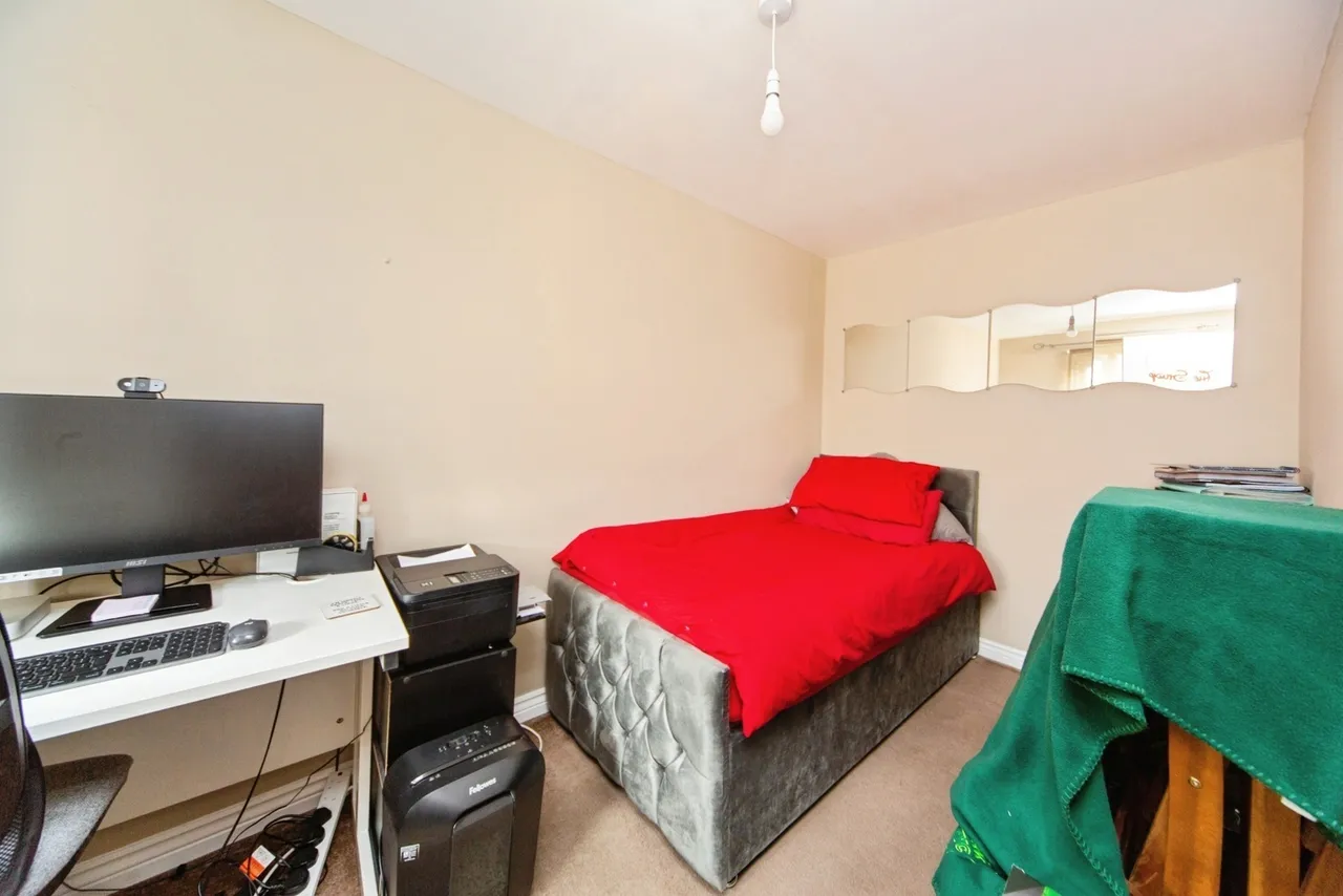 Merlin Road, Prenton, CH42, photo 7