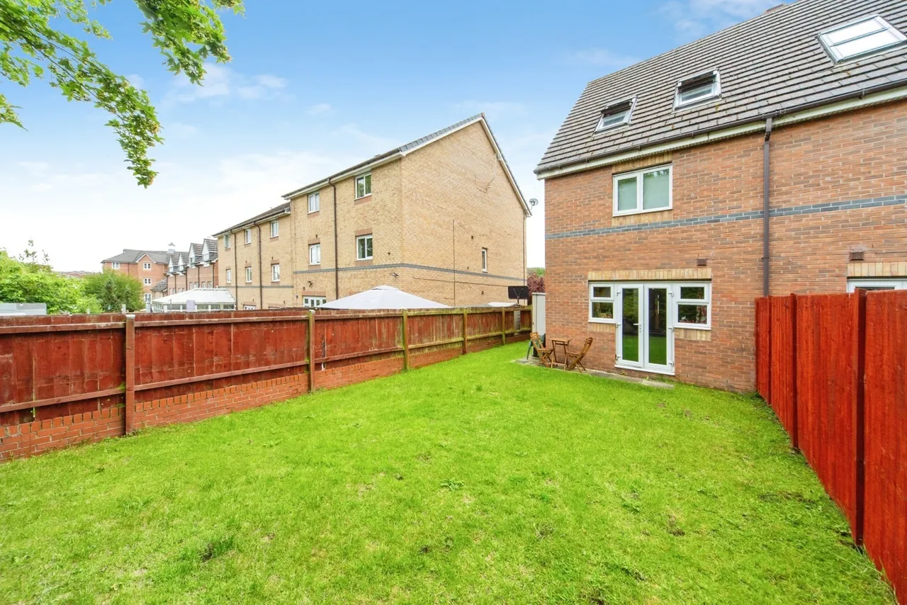 Merlin Road, Prenton, CH42, photo 12