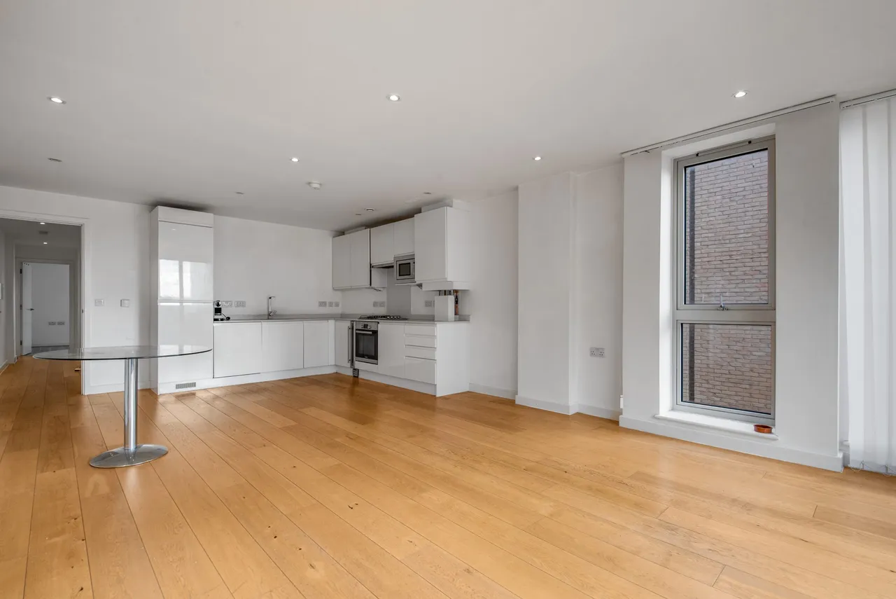 Bromley Road, London, SE6, photo 6