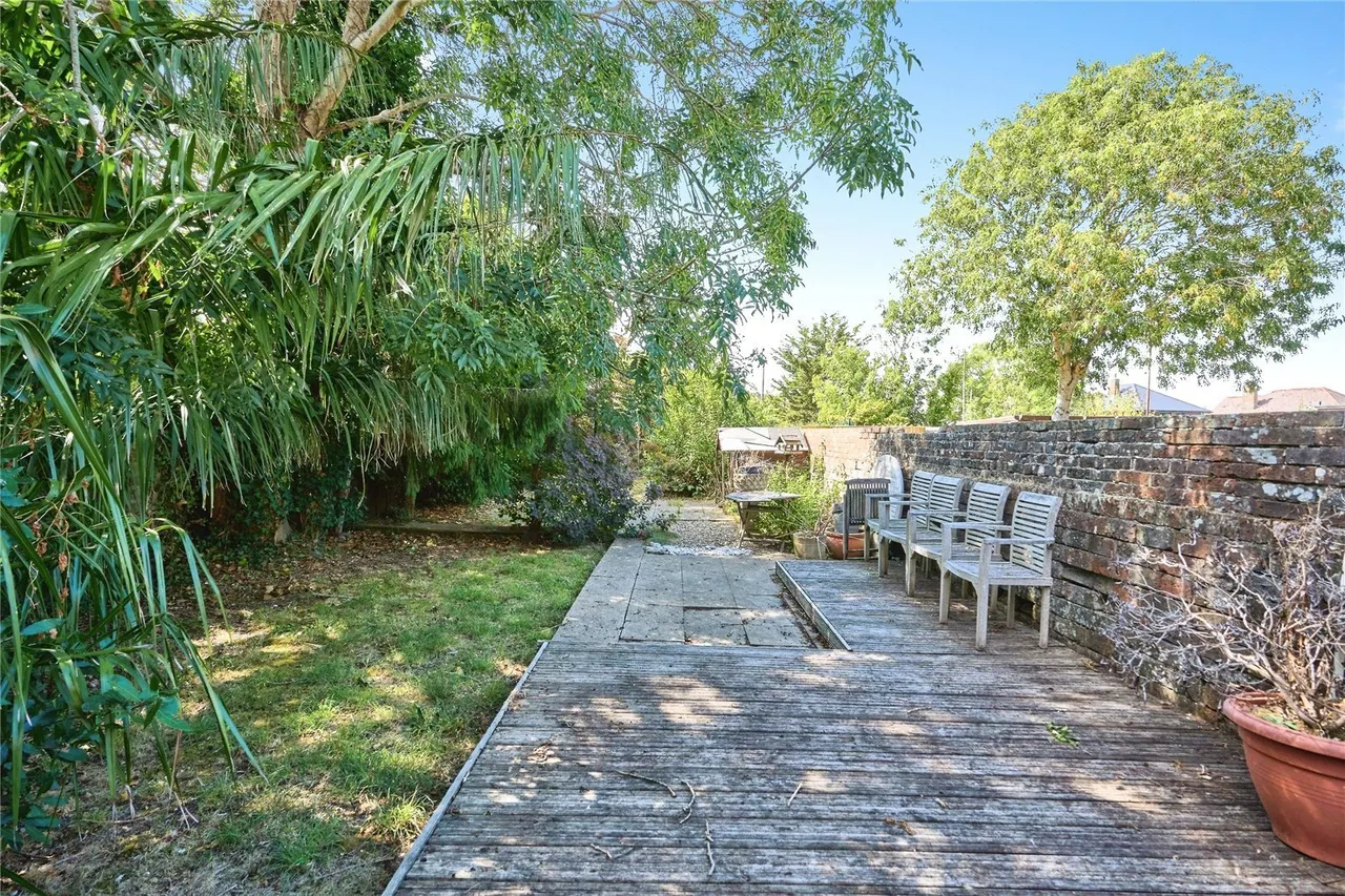 Pellhurst Road, Ryde, PO33, photo 6