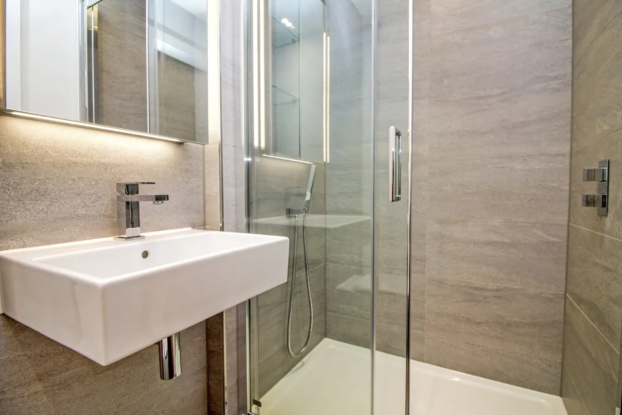 Reverence House, 8 Lismore Boulevard, Colindale, London, NW9, photo 7