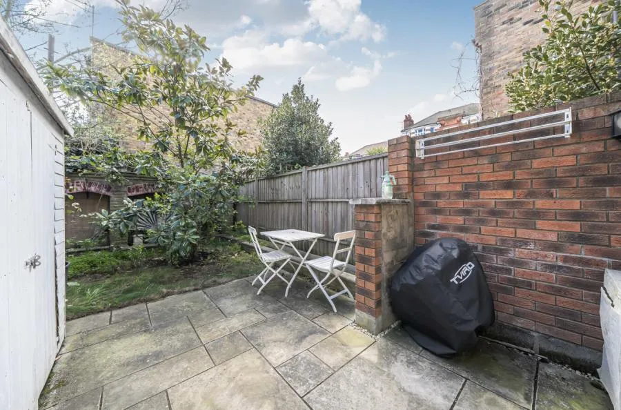 Ravenscourt Gardens, London, W6, photo 12
