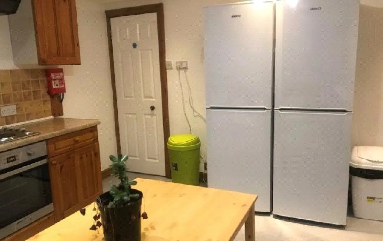 Fitzwilliam Street, Huddersfield, HD1, photo 6
