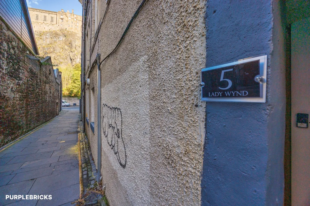 West Port, Edinburgh, EH1, photo 32