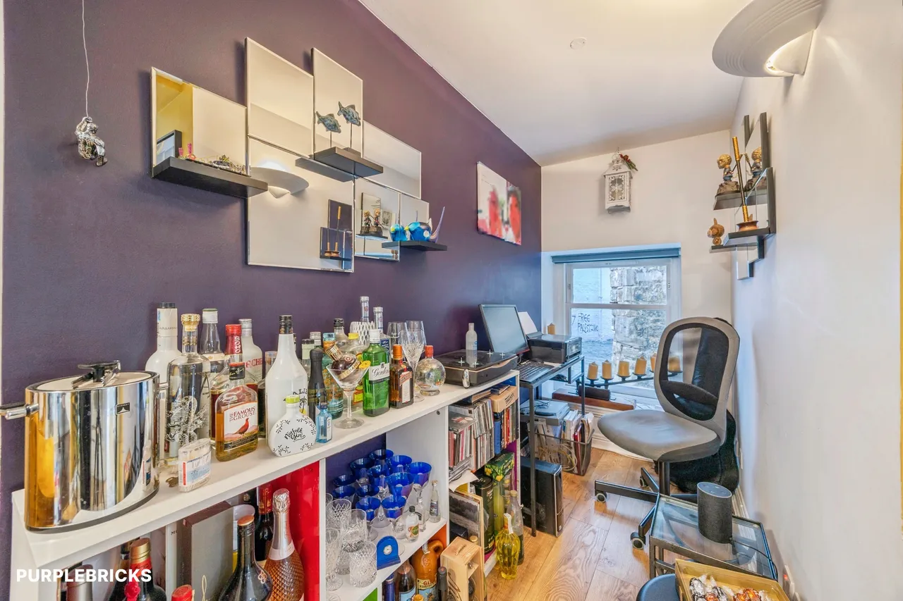 West Port, Edinburgh, EH1, photo 16