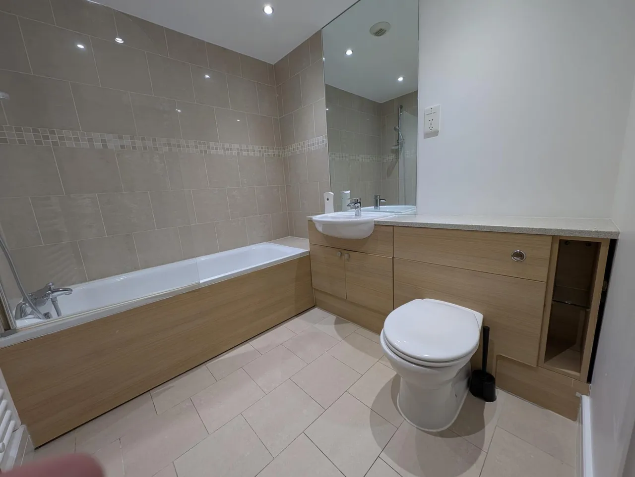 Greyhound Hill, Hendon, NW4, photo 8
