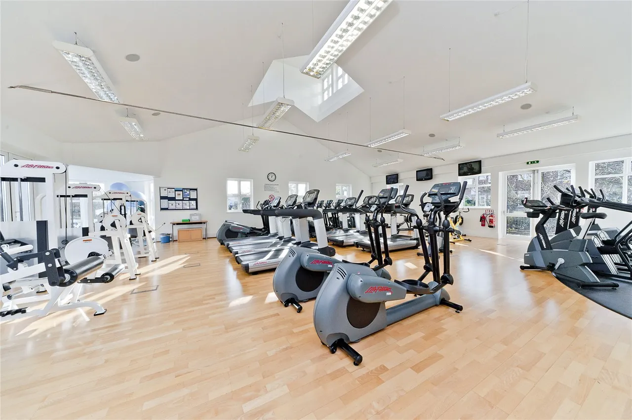 Whitcome Mews, Kew, TW9, photo 14