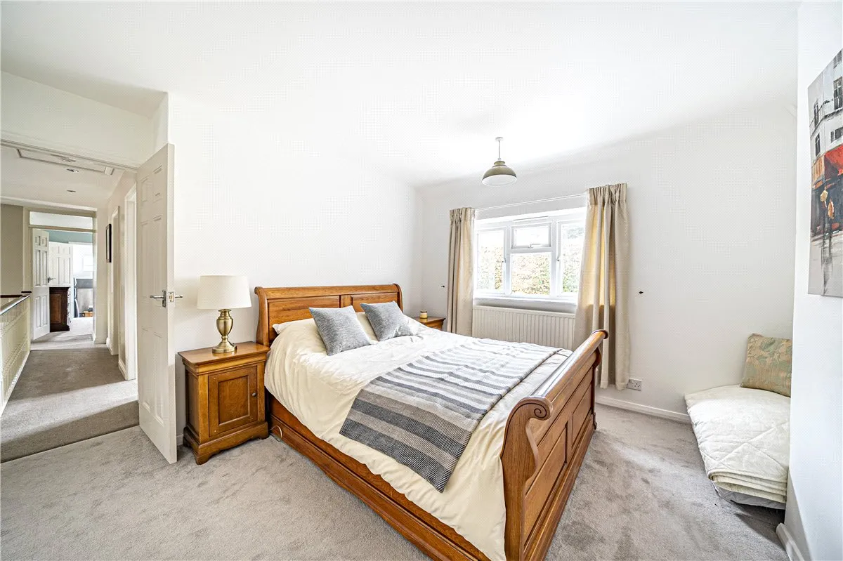 High Street, West Meon, GU32, photo 13