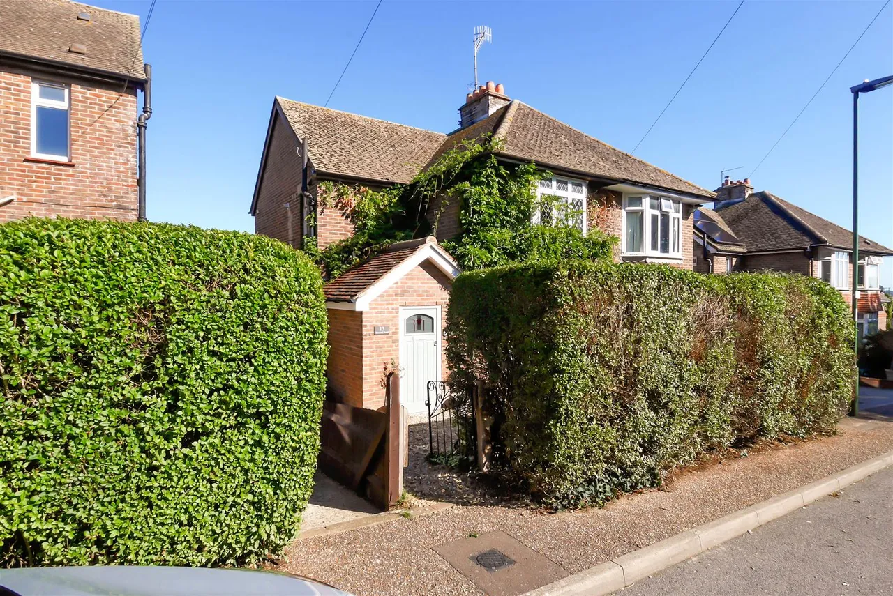 Howard Road, Arundel, photo 13