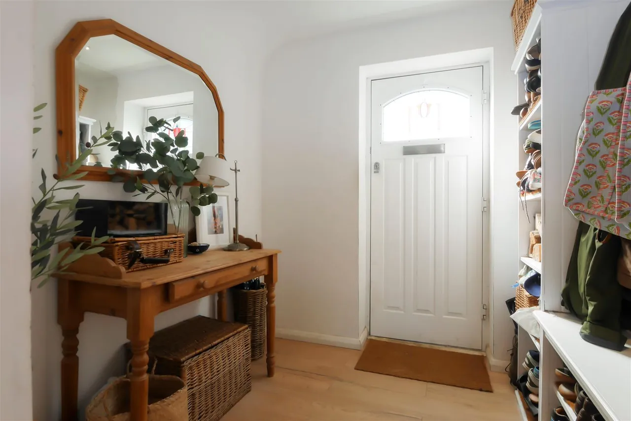 Howard Road, Arundel, photo 6