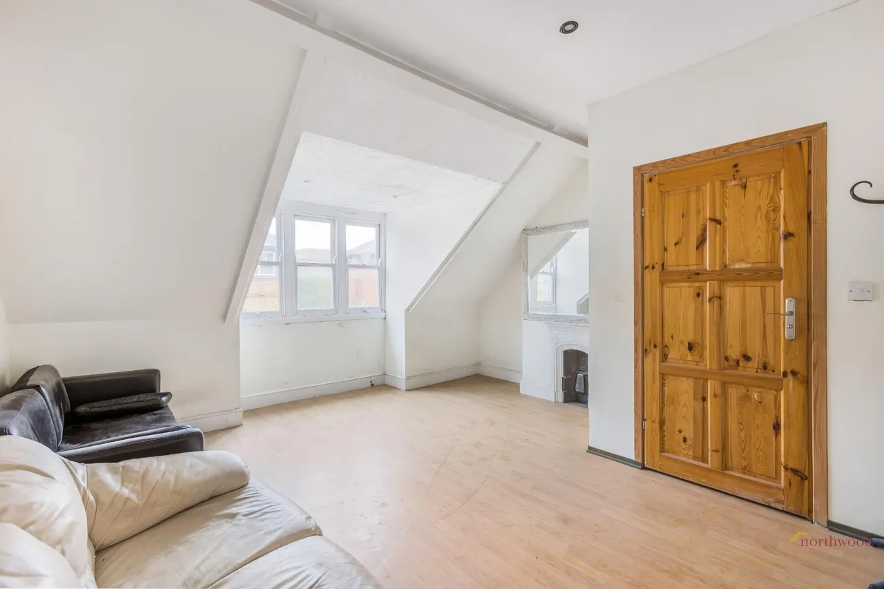 London Road, St Albans, AL1, photo 5