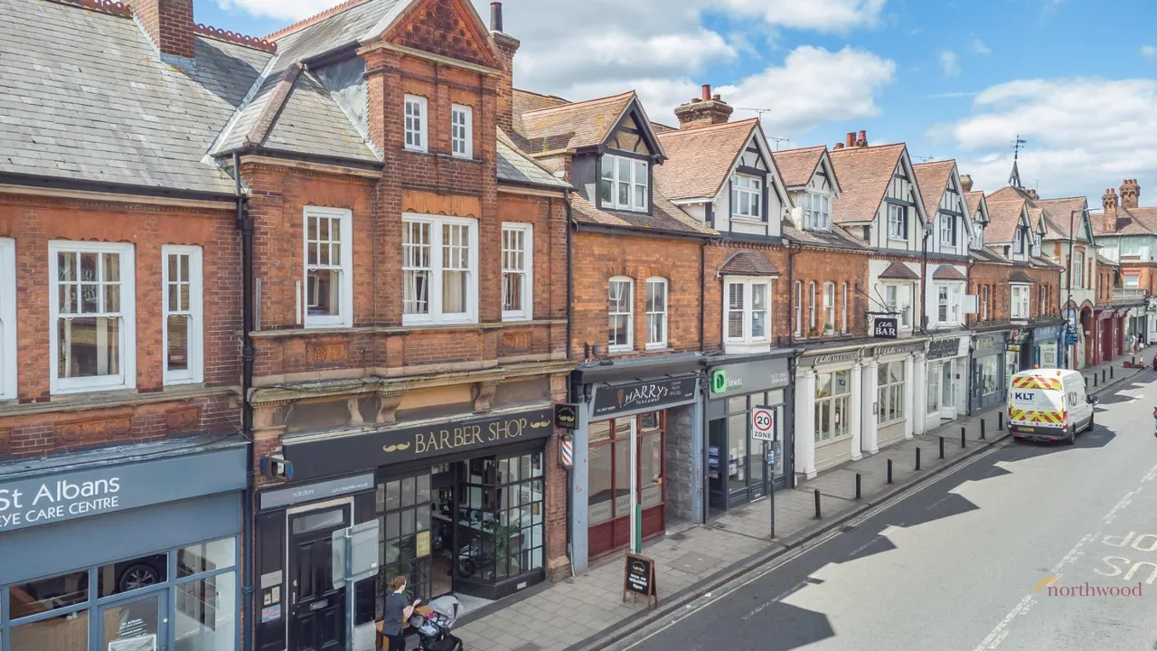 2 bed mixed use for sale, London Road, St Albans, AL1