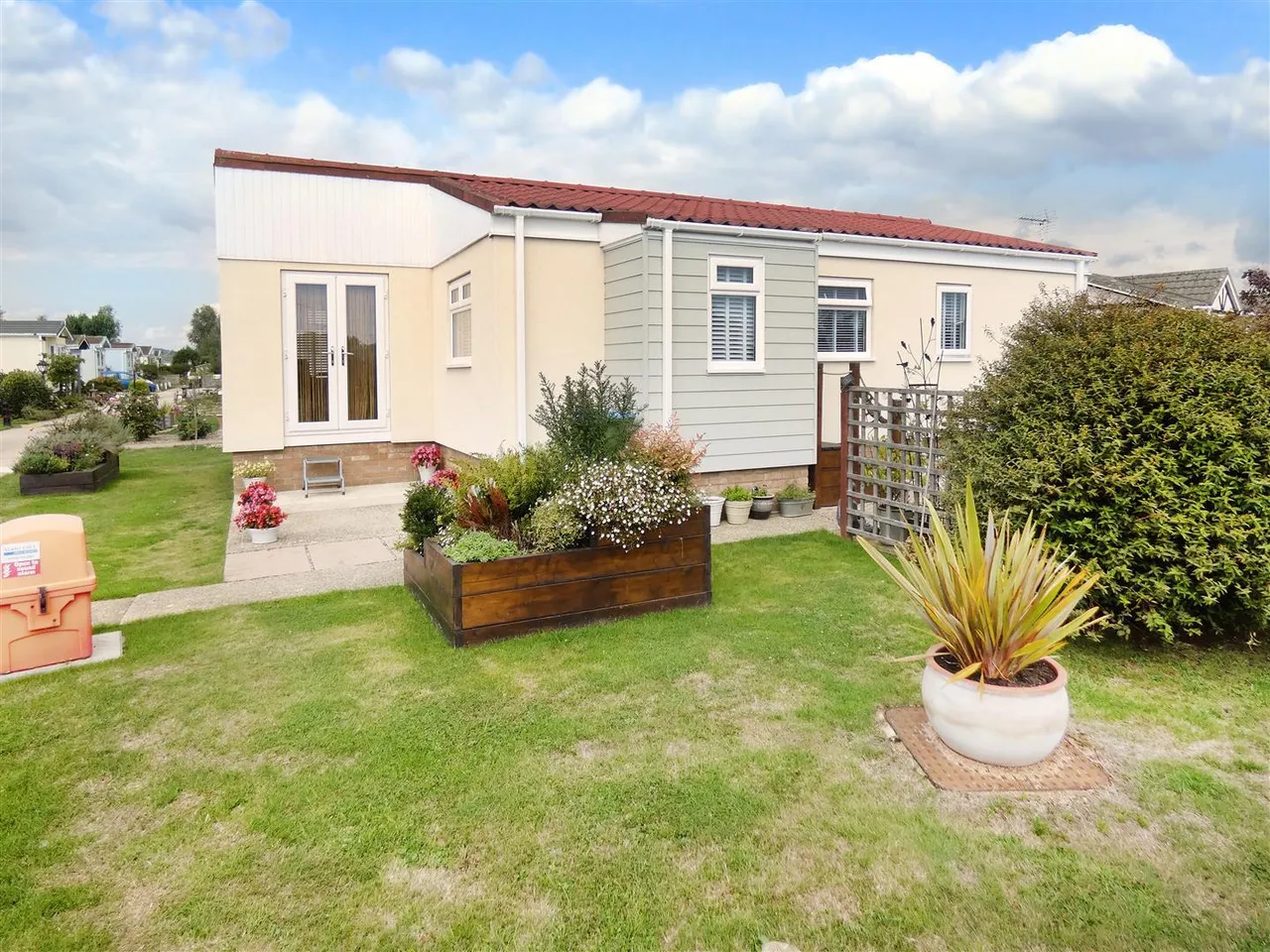 2 bed park home for sale, Thornlea Court, Wick