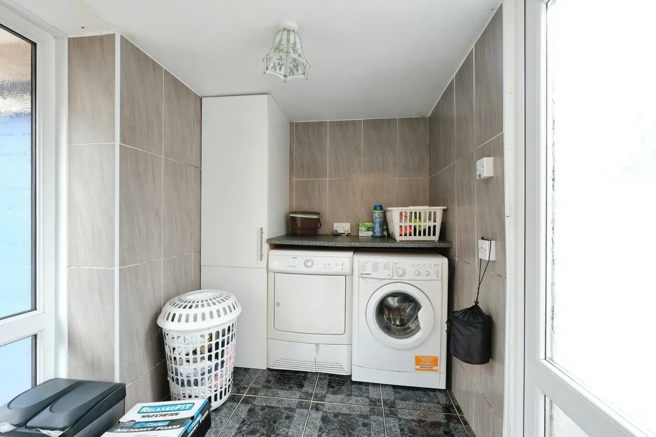 Cefn Court, Rogerstone, Newport, NP10, photo 9
