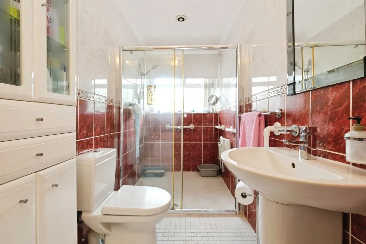Cefn Court, Rogerstone, Newport, NP10, photo 16