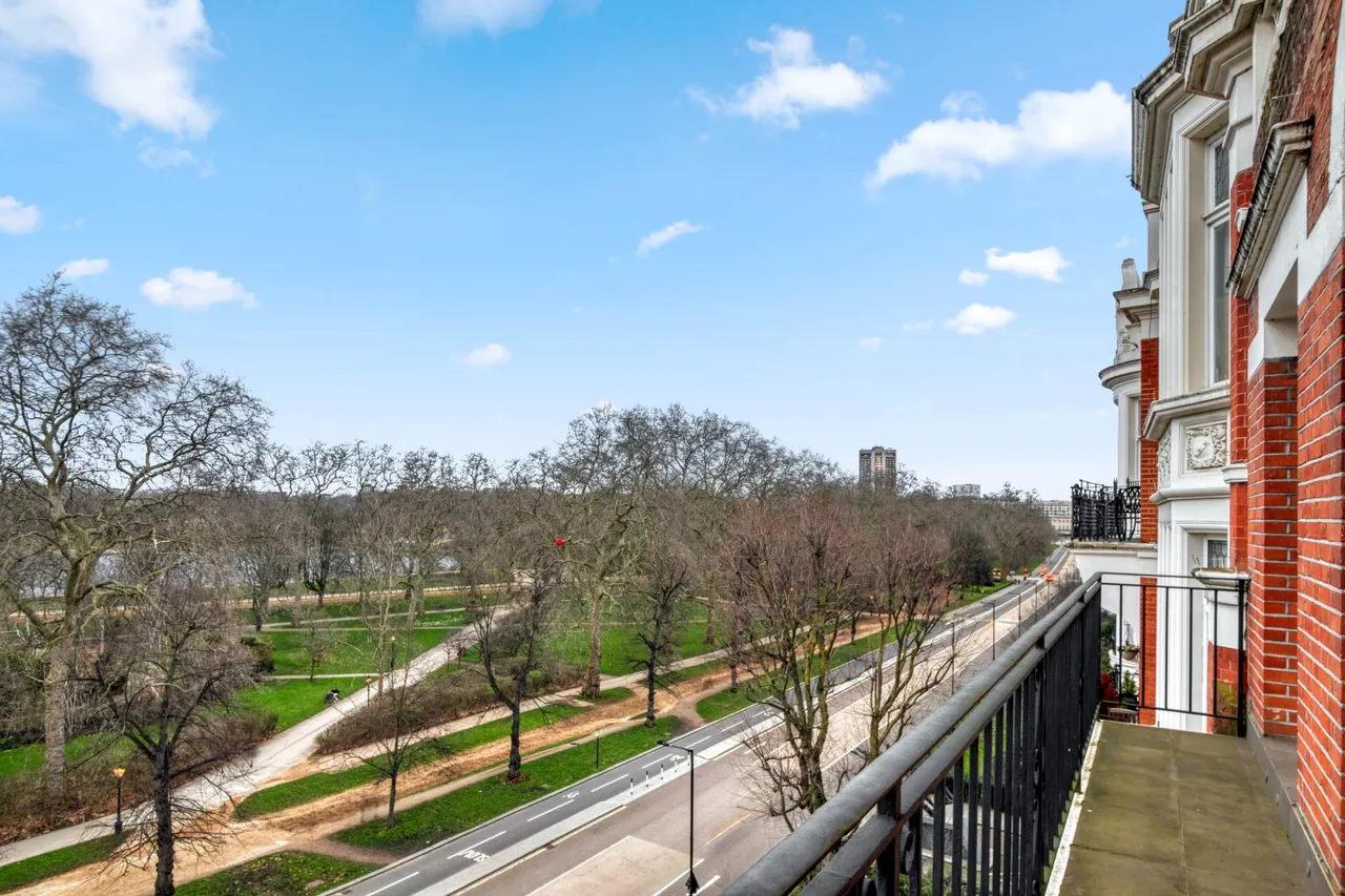 London, SW1X, photo 10