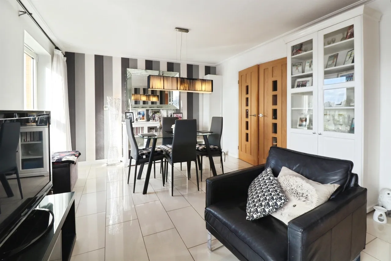 Judkin Court, Cardiff, CF10, photo 4