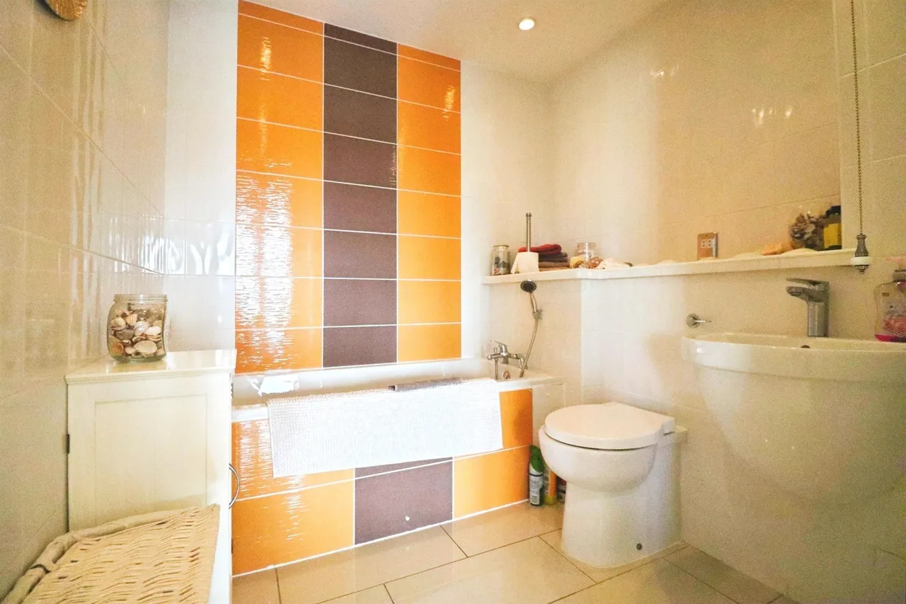 Judkin Court, Cardiff, CF10, photo 20