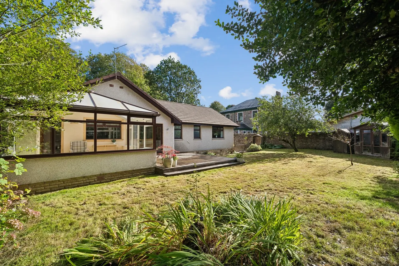 Main Road, Cardross, G82, photo 31