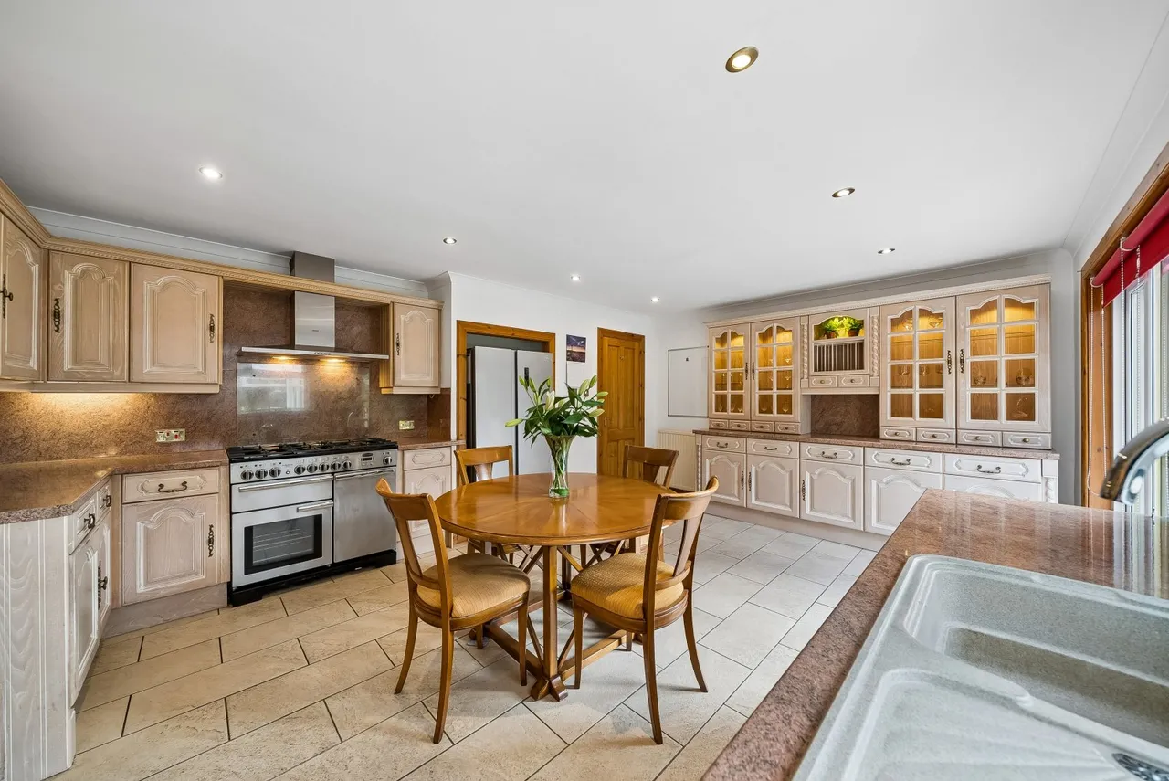 Main Road, Cardross, G82, photo 10
