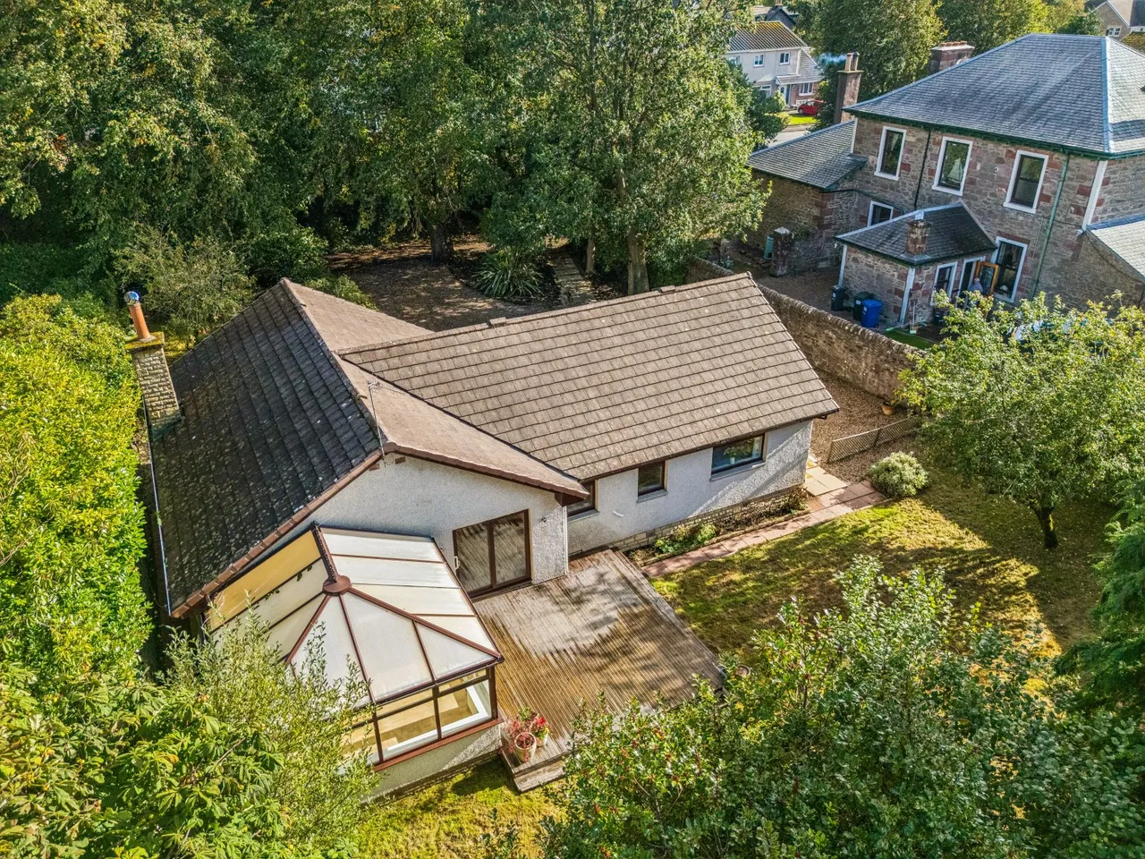 Main Road, Cardross, G82, photo 30