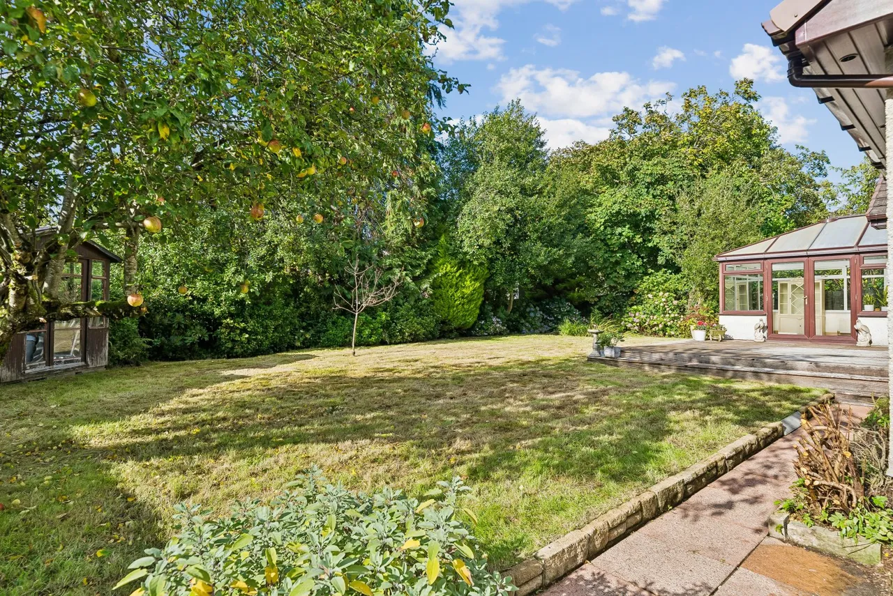 Main Road, Cardross, G82, photo 3
