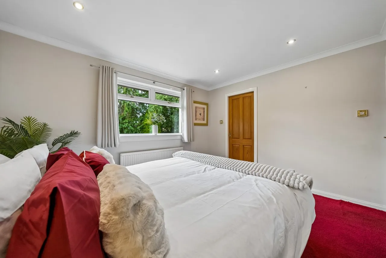 Main Road, Cardross, G82, photo 24