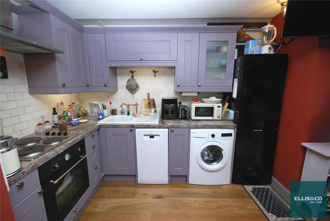 Elsinore Gardens, Childs Hill, NW2, photo 5
