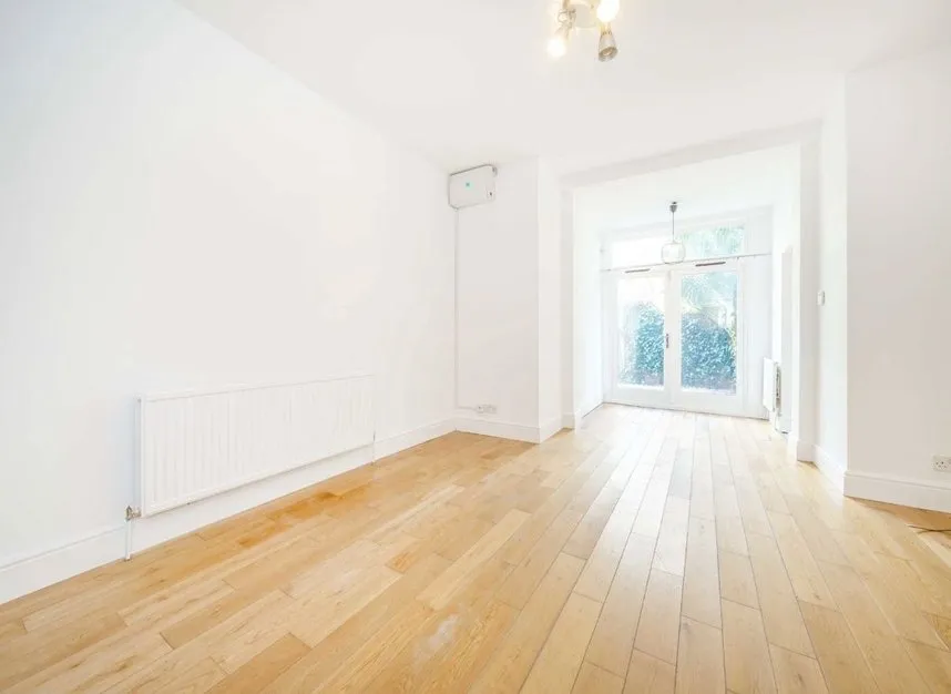 Harvard Road, Chiswick, W4, photo 2