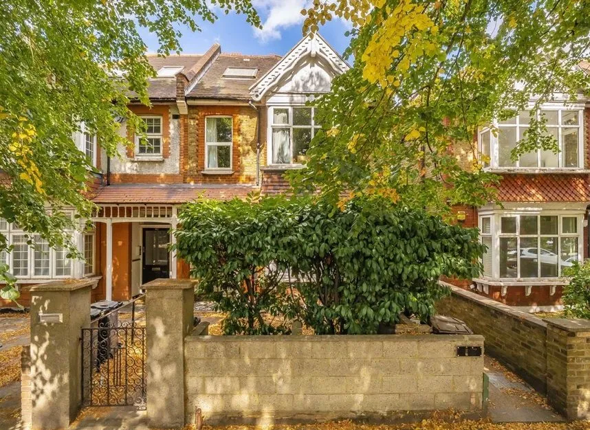 1 bed flat to rent — Harvard Road, Chiswick, W4