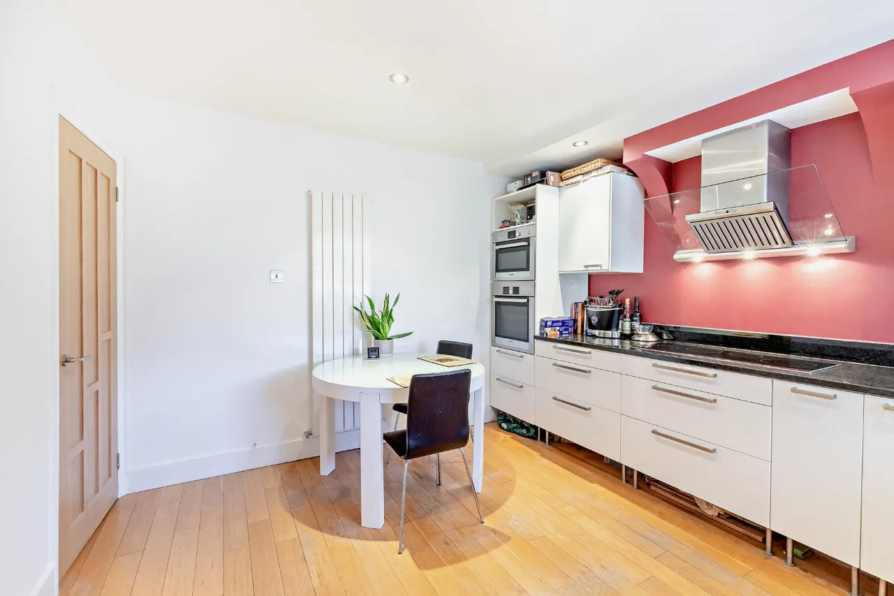 Testard Road, Guildford, Surrey, GU2 4JT, photo 5