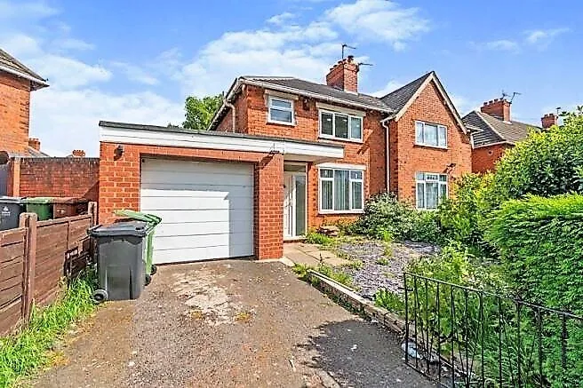 3 bed house to rent, Forest Avenue, Walsall, WS3