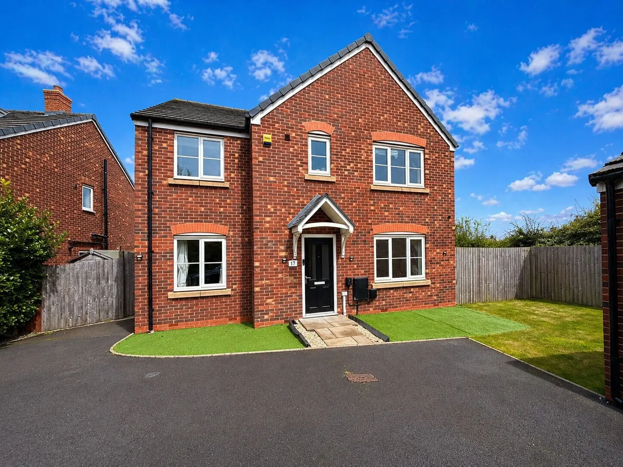 5 bed house for sale, Oxlip Close, Rugby, CV23