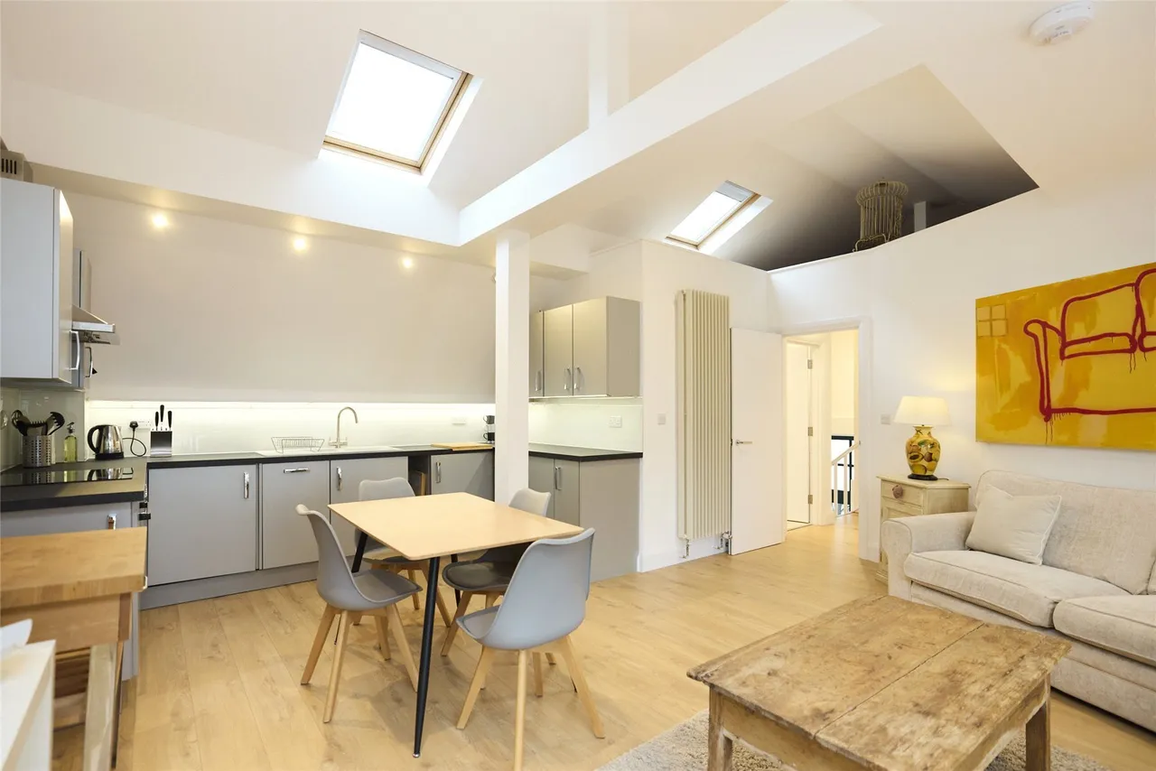 Hurlingham Road, London, SW6, photo 3