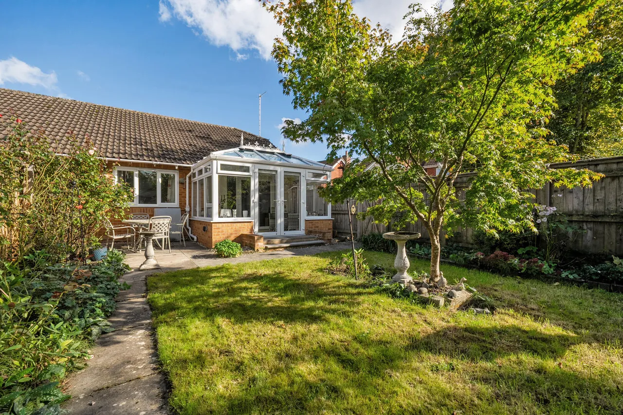 Waterside Park, Devizes, SN10, photo 9