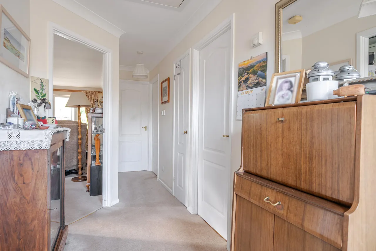 Waterside Park, Devizes, SN10, photo 14