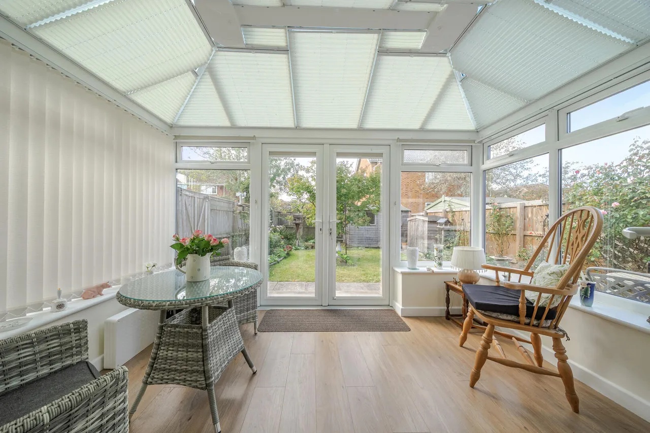 Waterside Park, Devizes, SN10, photo 4